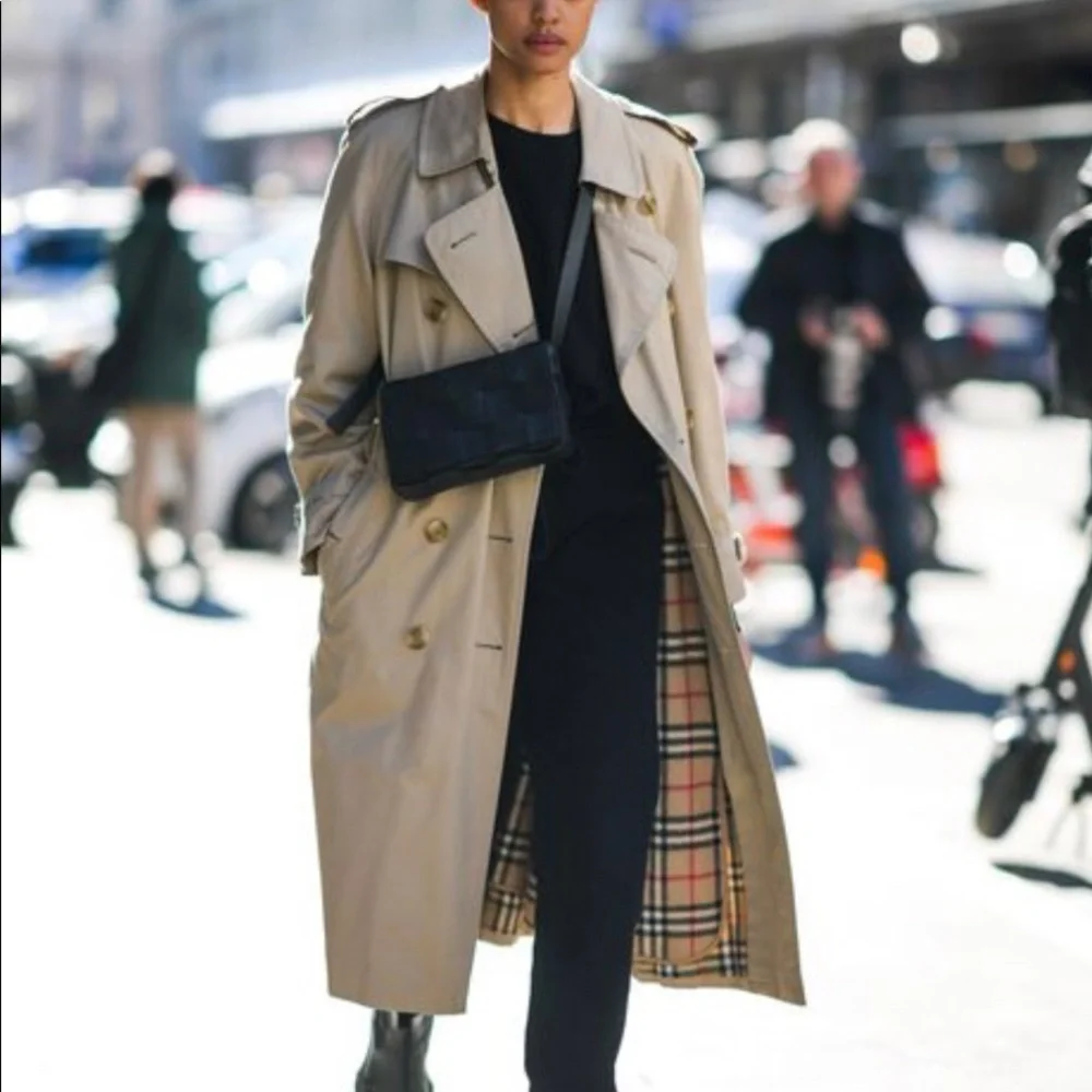 🧥☔️EUC☔️🧥Burberry Trench Coat - Picture 1 of 6